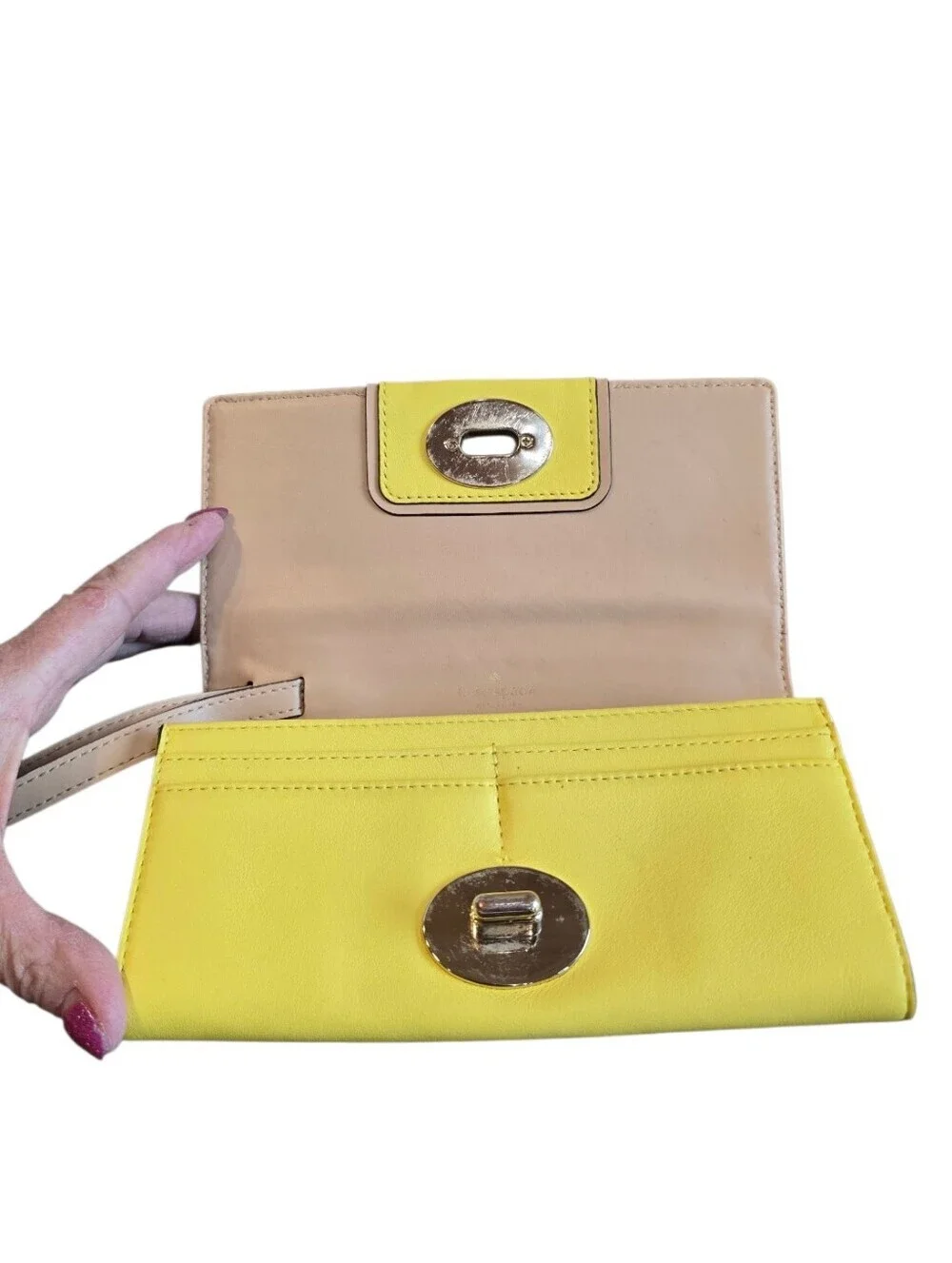 Kate Spade Mara Hampton Road Yellow Leather Turn Lock Wristlet Clutch Wallet